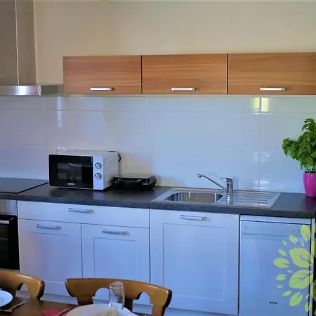 Apartma Giordana *